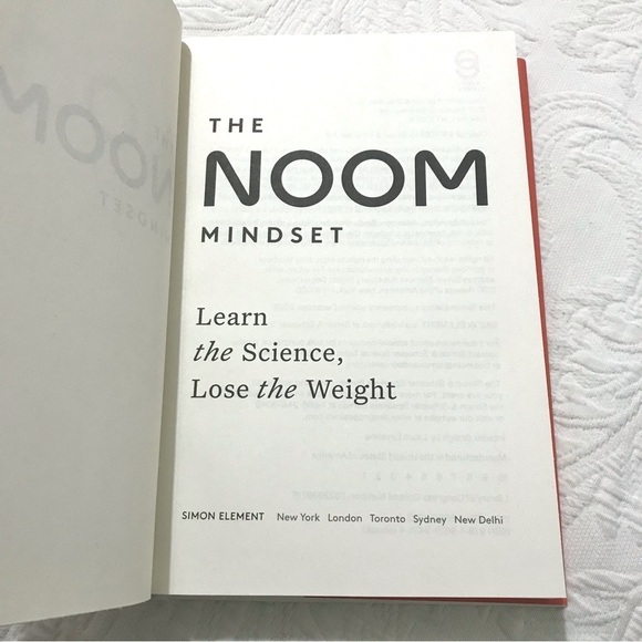 The Noom Mindset: Learn the Science, Lose the Weight - Picture 2 of 5